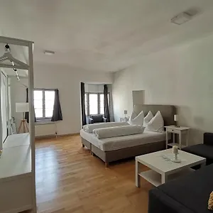 https://little-city-center-golden-roof.innsbruckaustriahotels.com